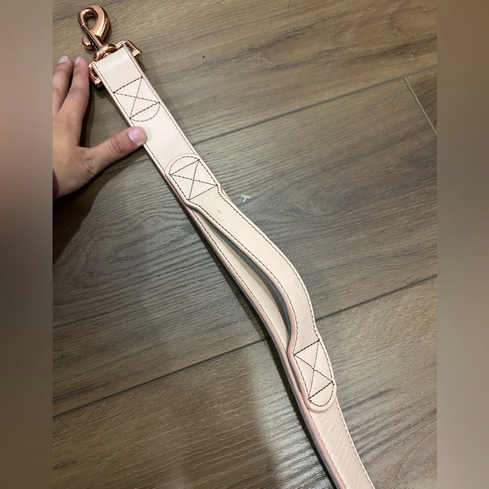 Pink XL heavy duty leather dog leash with handle 🌹 - Picture 5 of 5